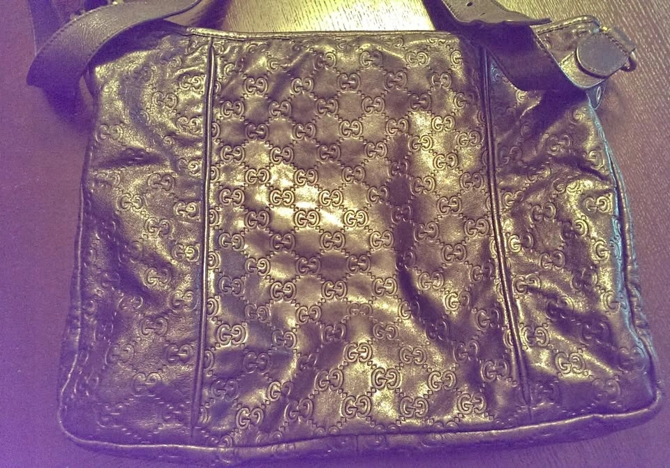Gucci Messenger Bag - Men/Women