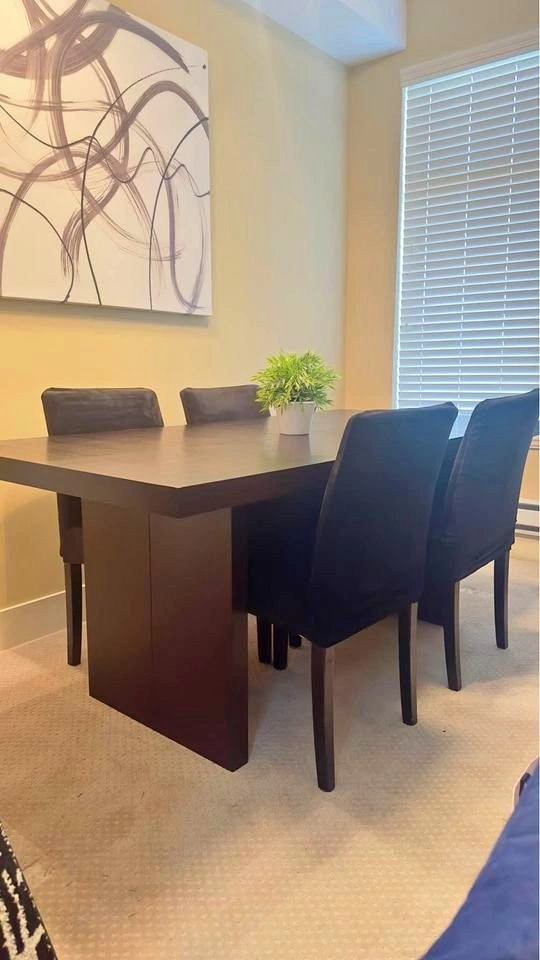Table and 4 chairs