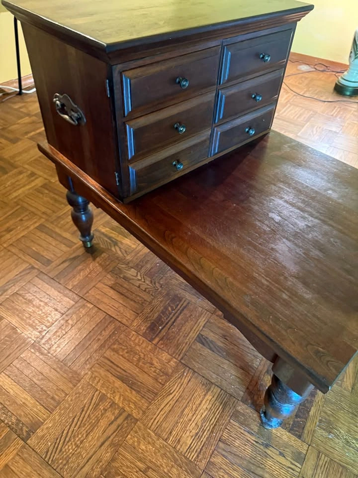 2 Matching Brandt End Tables - photo 4