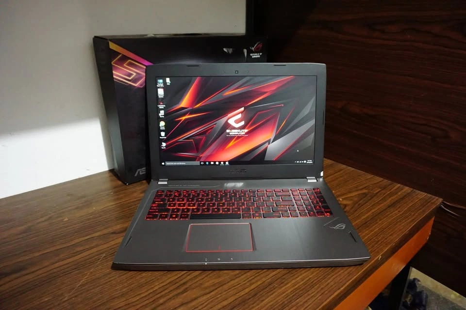 ASUS ROG Strix 17.3" Gaming Laptop GTX 1070 i7-7700HQ - photo 4