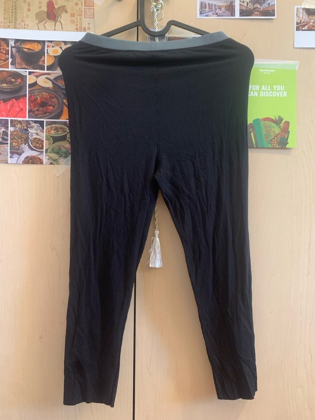 S Summer Women’s Cropped Ribbed Knit Leggings - Size S - photo 2