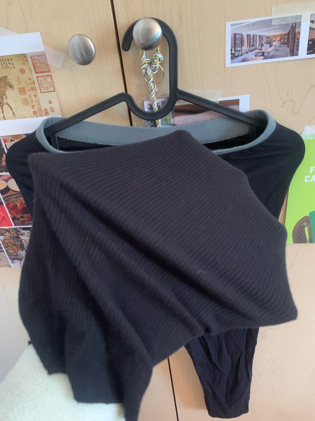 S Summer Women’s Cropped Ribbed Knit Leggings - Size S - photo 4