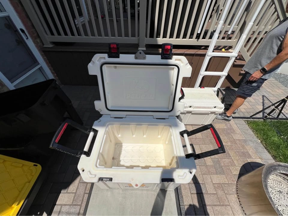 Pelican Cooler 70 Quart - photo 2