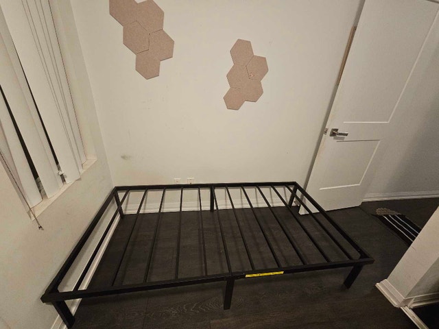 Queen Metal Bed Frame - Black - photo 5