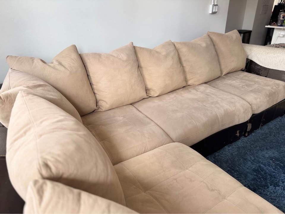Large Modular Sectional Couch - photo 5