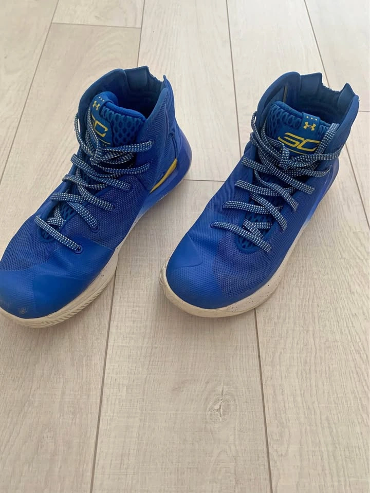 Under Armour Curry 3Zero & Nike KD 10 Youth Basketball Shoes