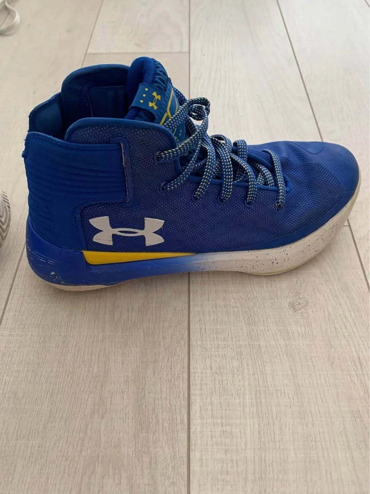 Under Armour Curry 3Zero & Nike KD 10 Youth Basketball Shoes - photo 2