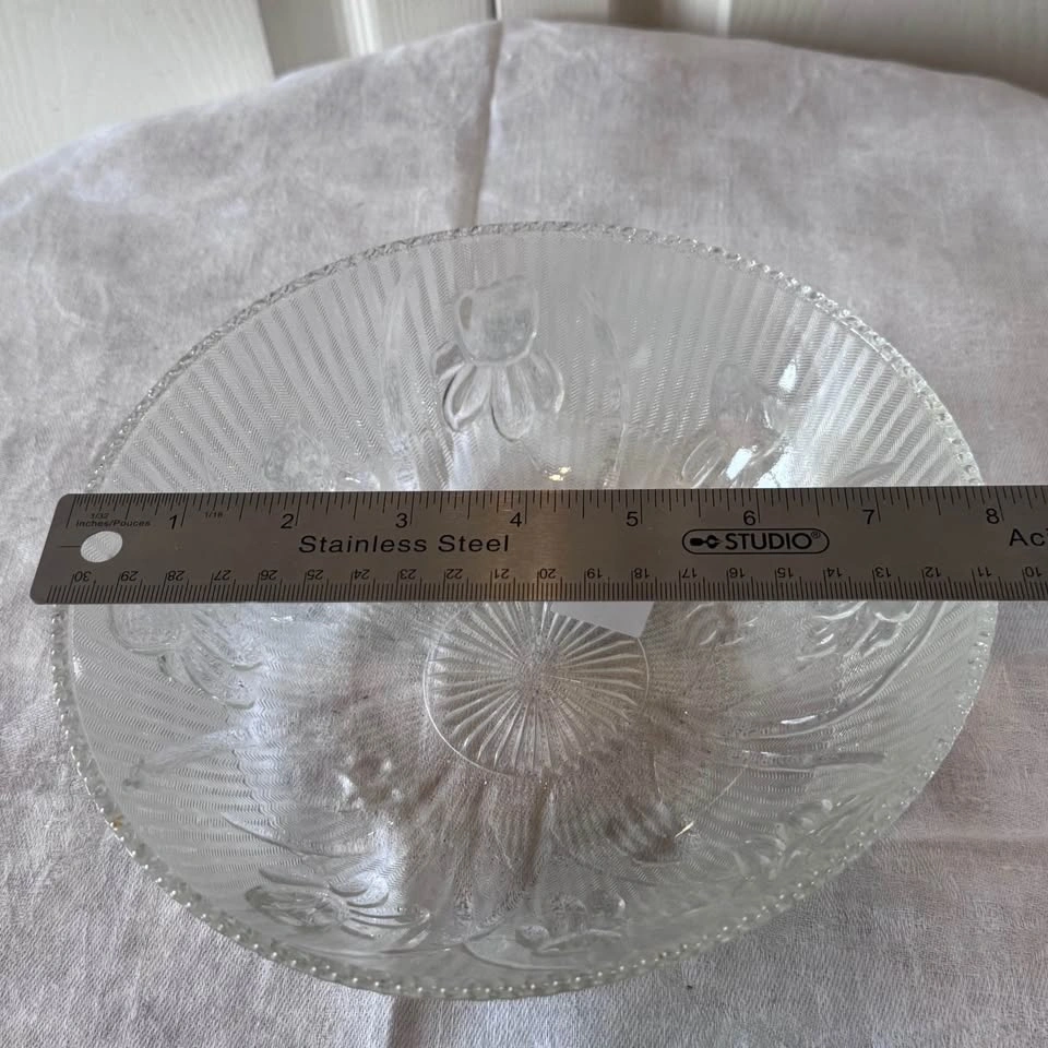 Depression era pressed glass, coneflower fruit bowl - photo 4