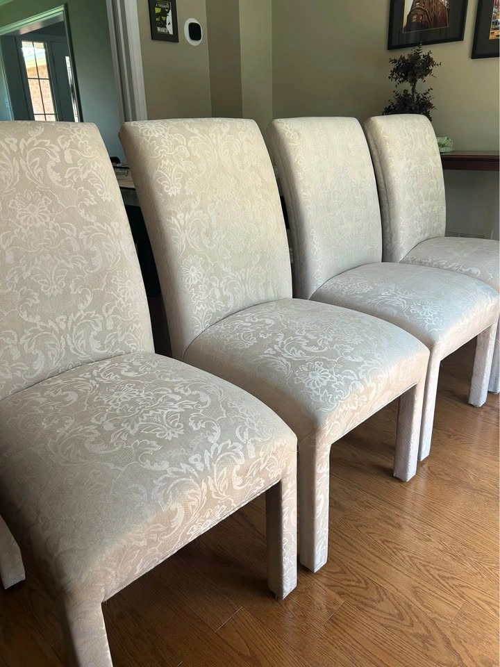 Set of 4 Damask Upholstered Parsons Dining Chairs