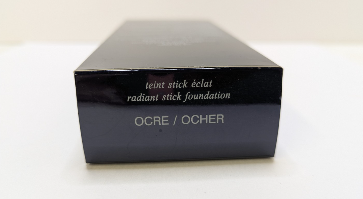 NEW SEALED Clé de Peau Beauté Radiant Stick Foundation SPF 17 - - photo 5