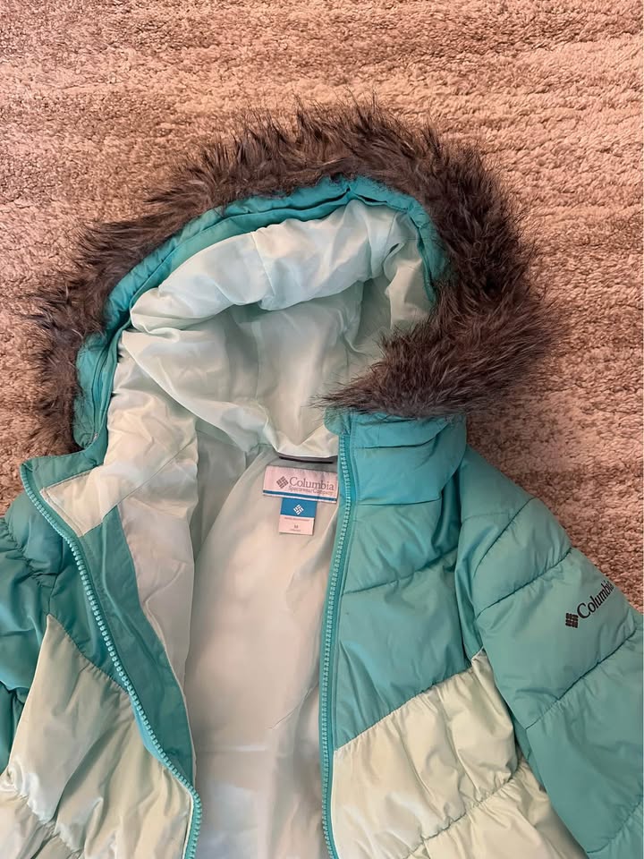 Girls Columbia Winter Coat - EUC - photo 2