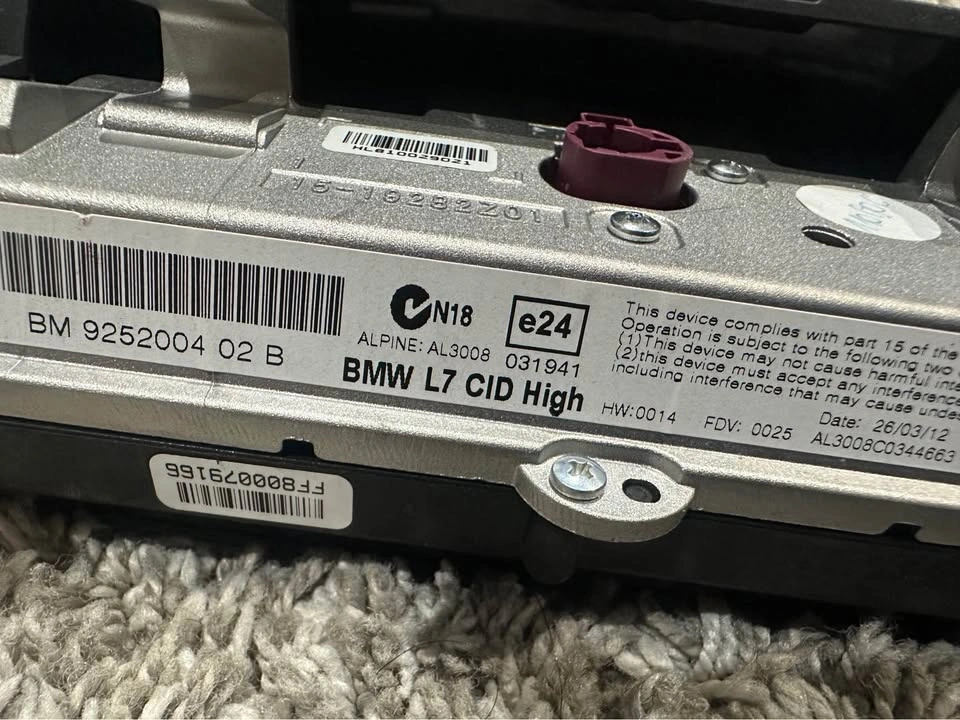 BMW F30 F32 F36 Central Information Display Navigation Screen - photo 2