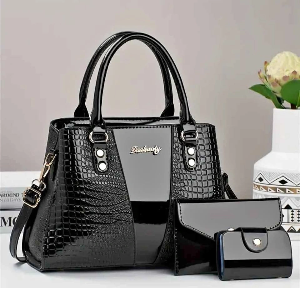 Grand Christmas sale Three-piece Crocodile Pattern Handbag Set