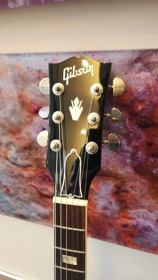 $5500 Gibson Memphis ES-335 Figured Electric Guitar – Indigo Blu - photo 4