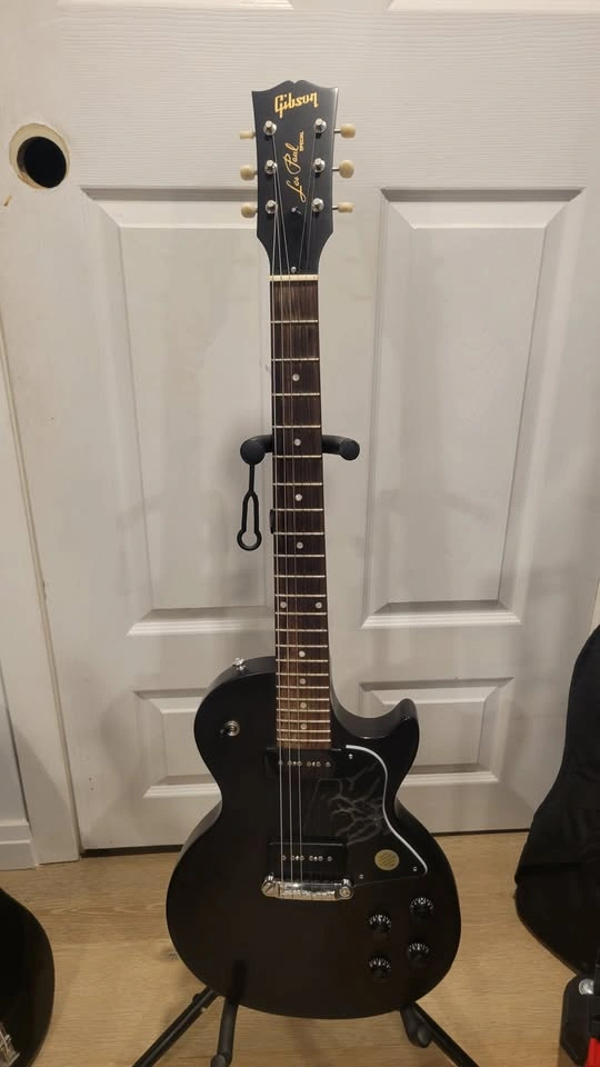 $1500 Gibson Les Paul Special Tribute P-90 - Natural Walnut Sati - photo 2