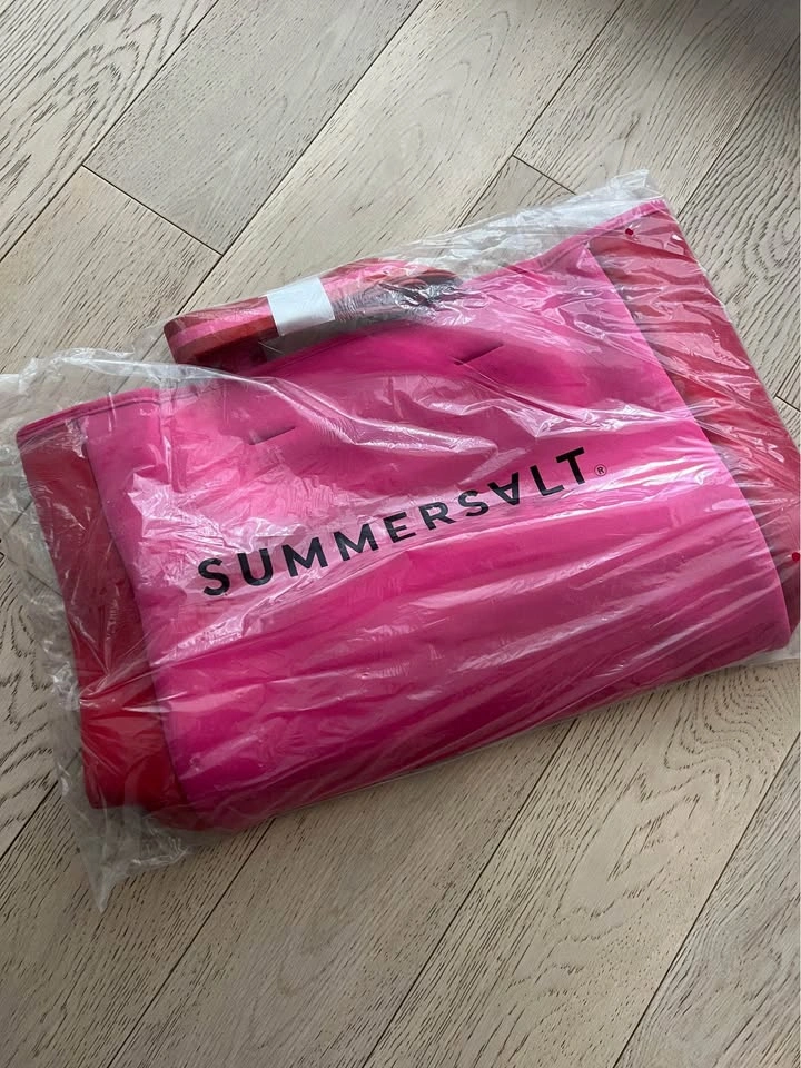Summersalt Neoprene Beach Bag - photo 4