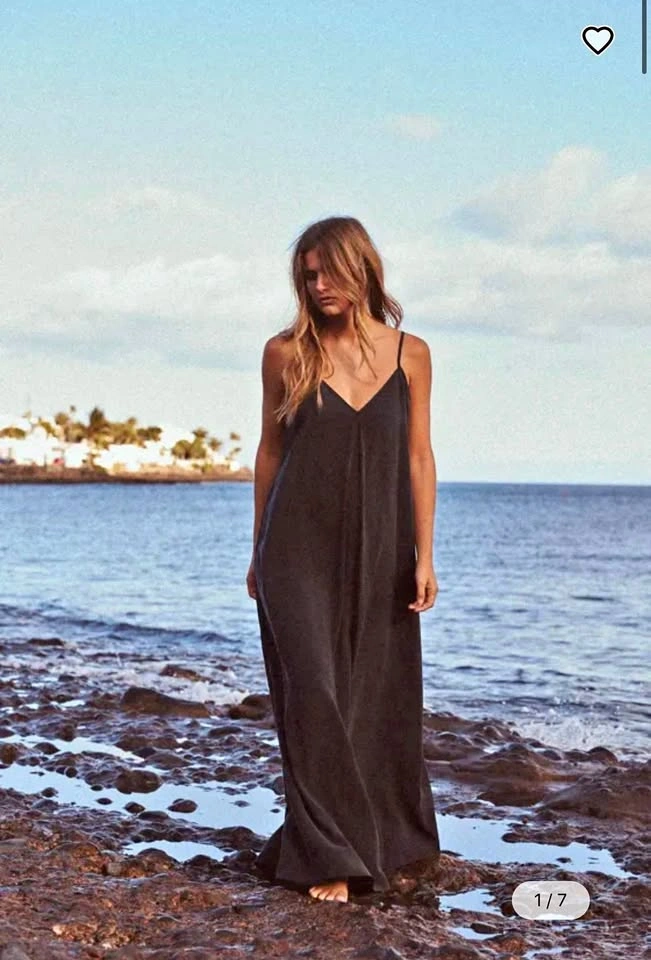 New Zara FLOWY MIDI DRESS