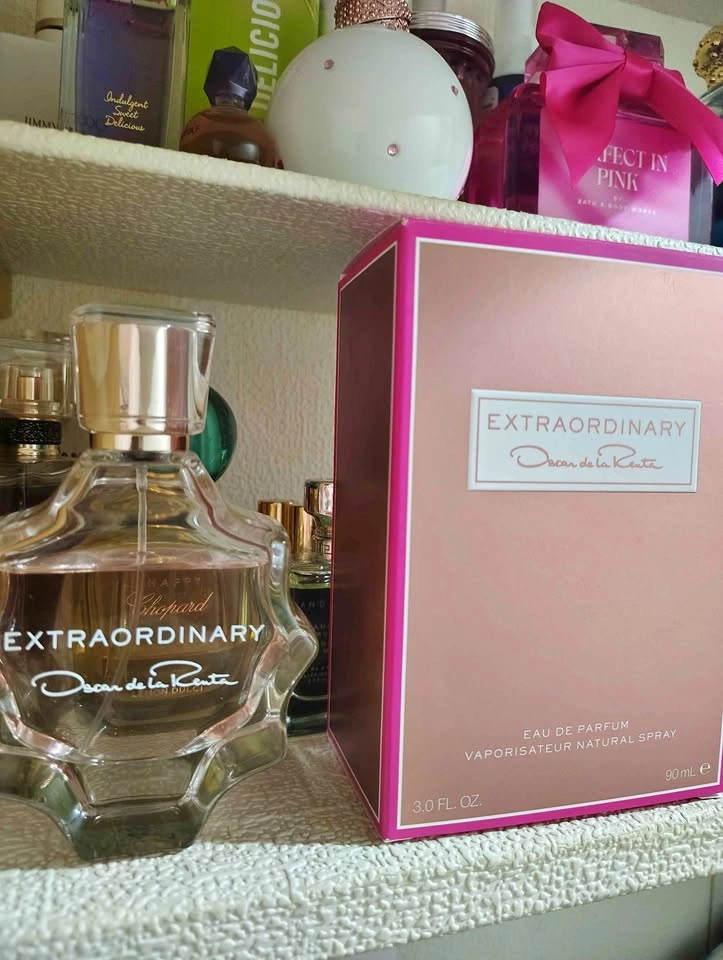 Oscar de la Renta Extraordinary