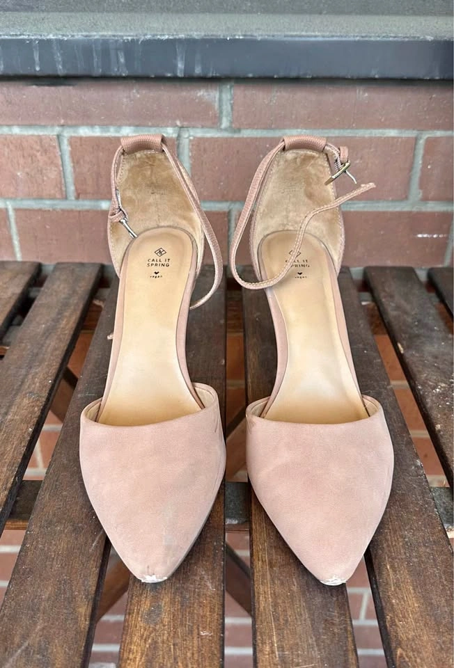 FREE Call it Spring Isabellaa heels
