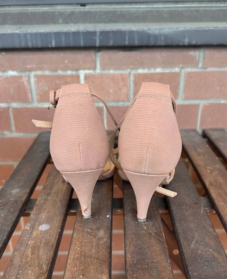 FREE Call it Spring Isabellaa heels - photo 4