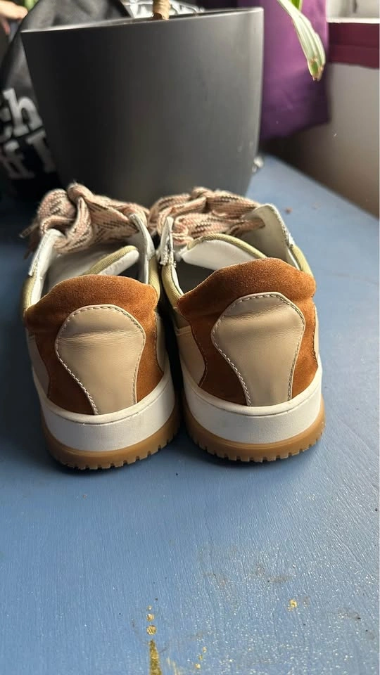 Mimosa Snickers (Browns shoes) size 9 - photo 3