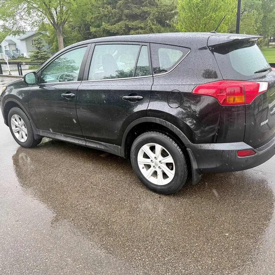2015 Toyota RAV4 LE AWD
