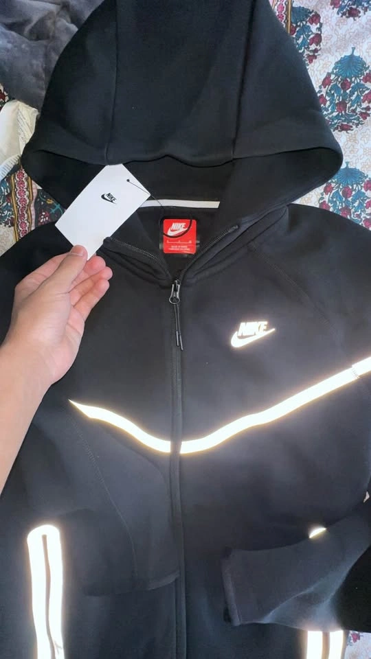 Nike Tech Reflective Track Suit - photo 2