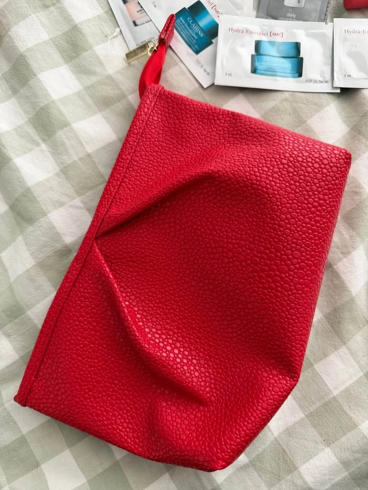 Sephora Makeup Bag and Samples - photo 2