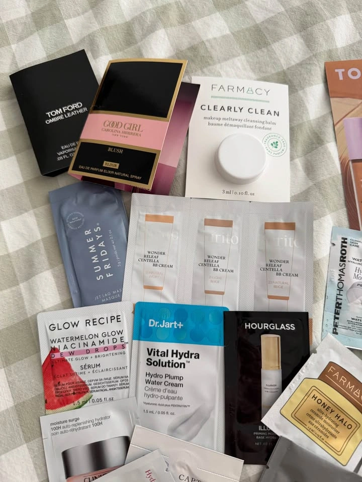 Sephora Makeup Bag and Samples - photo 4