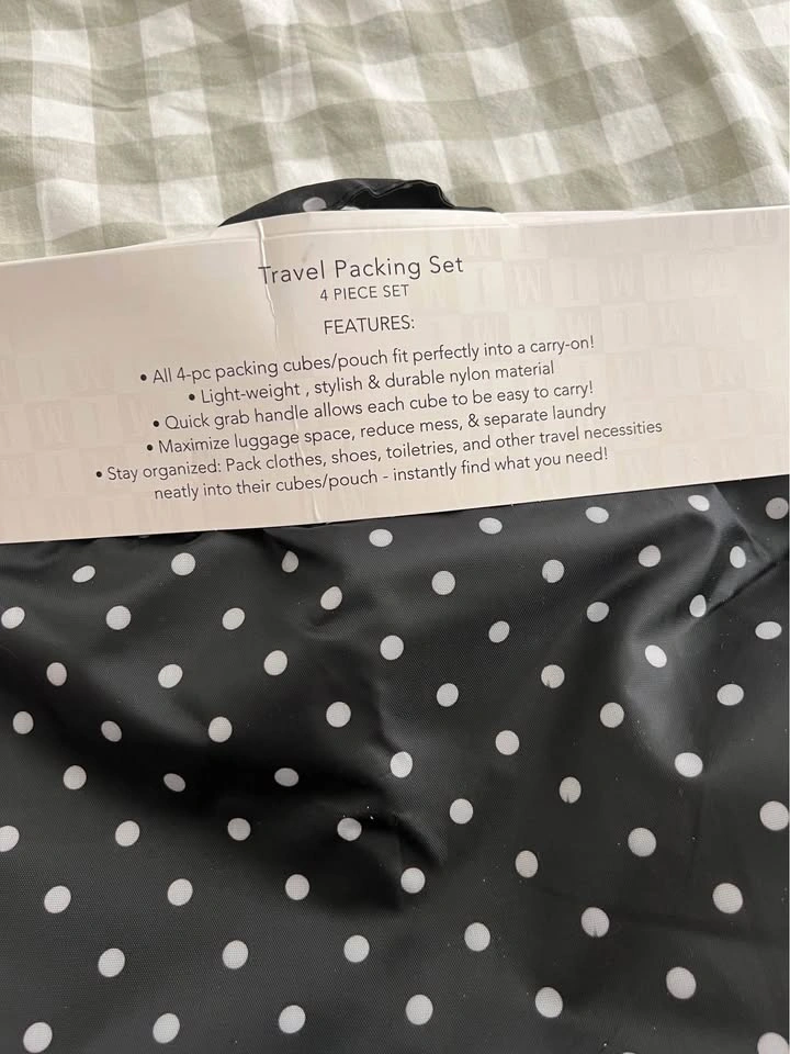 Isaac Mizrahi 4-Piece Travel Packing Set - photo 2