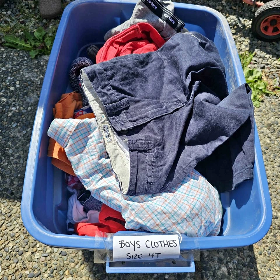 Boys clothes lot size 4T