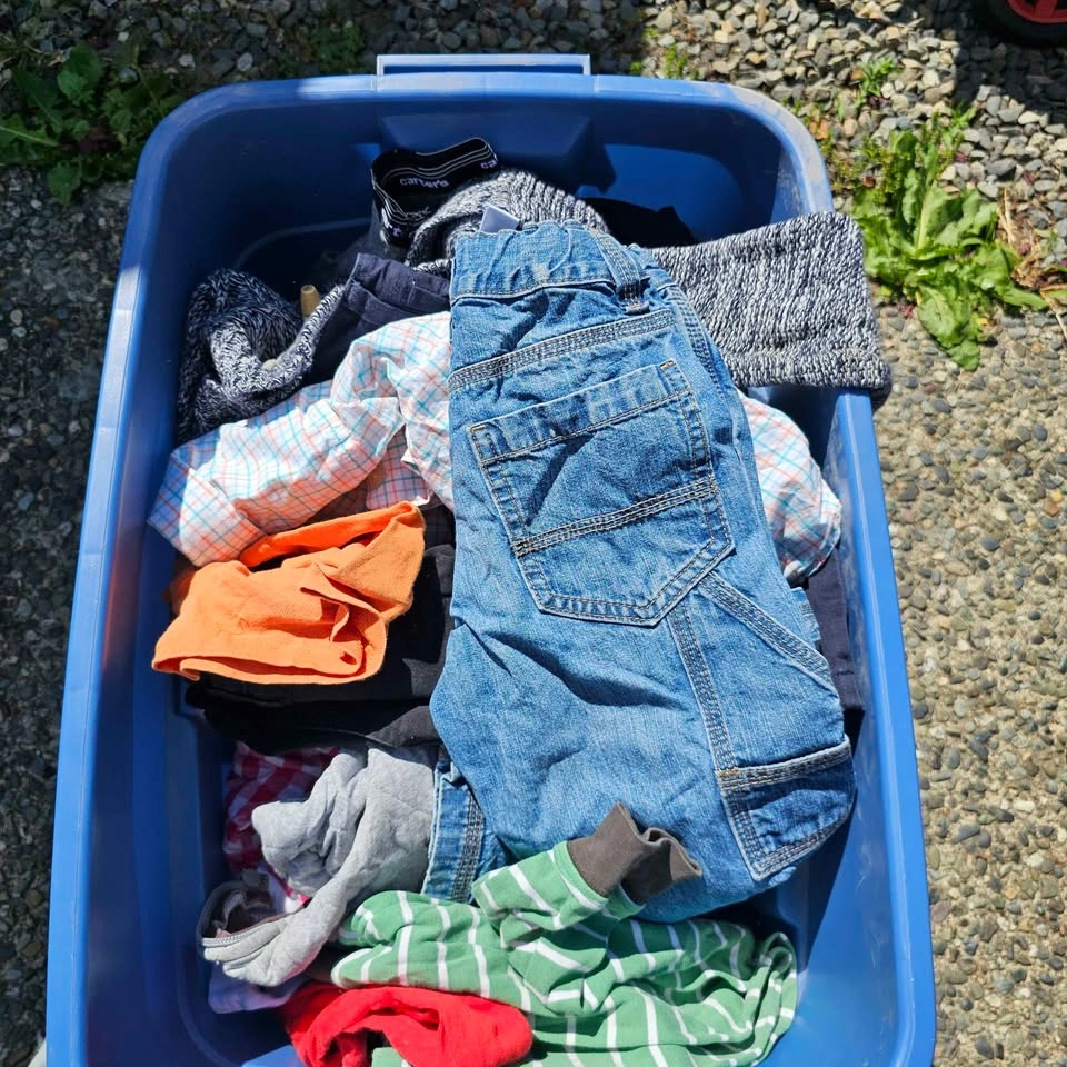 Boys clothes lot size 4T - photo 3
