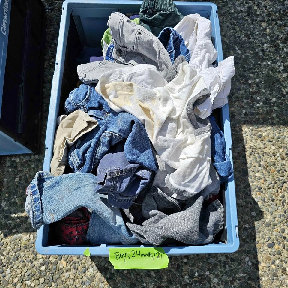 Boys clothing lot 24 months / 2T