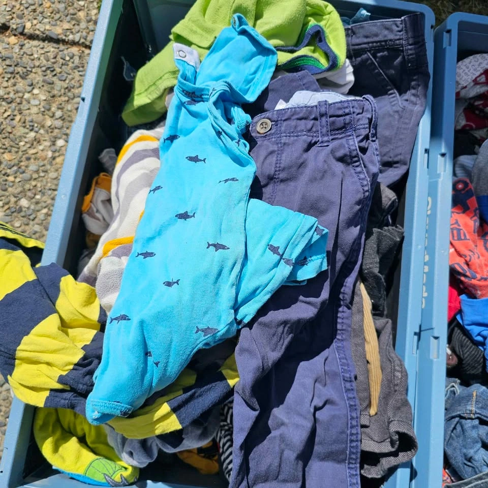 Boys Clothes Lot 18-24 months - photo 3