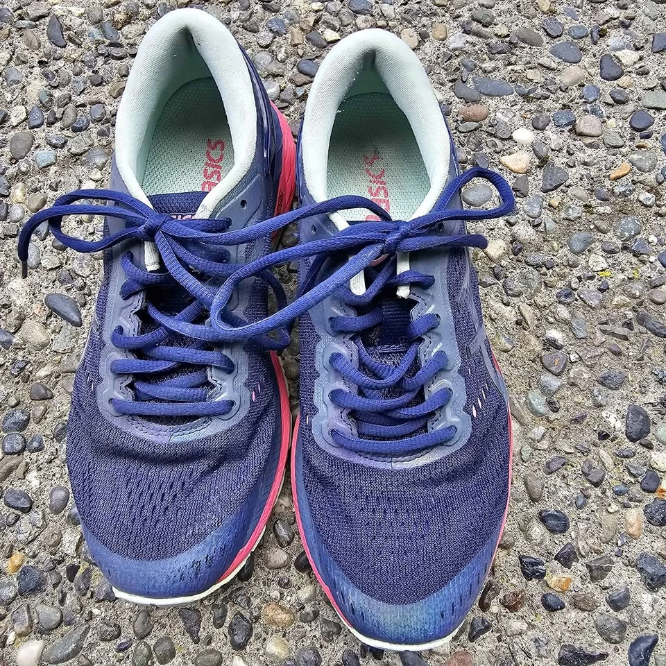 ASICS GEL-KAYANO 24 Blue Running Shoes - Women's 6 / Girl's 5