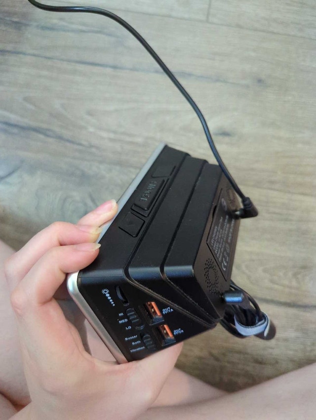Vibrating Alarm Clock - photo 2