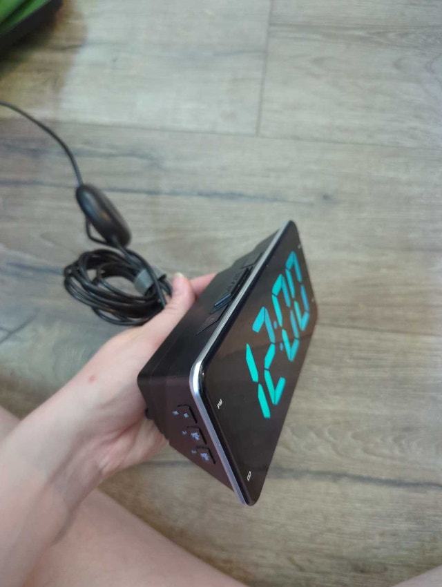 Vibrating Alarm Clock - photo 3