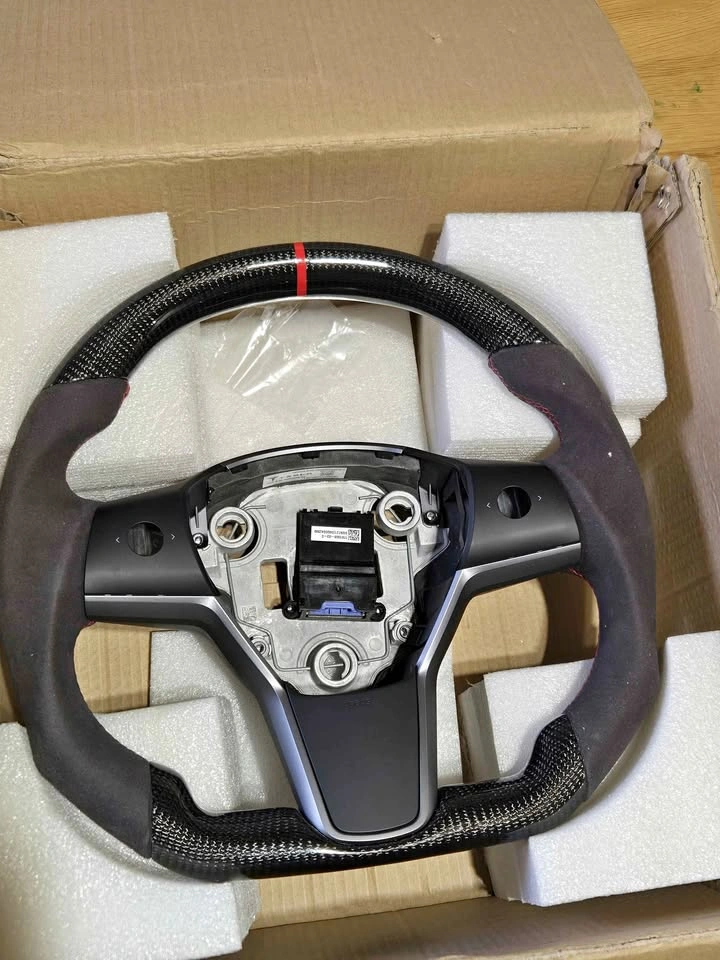 Tesla Carbon Fiber Steering Wheel