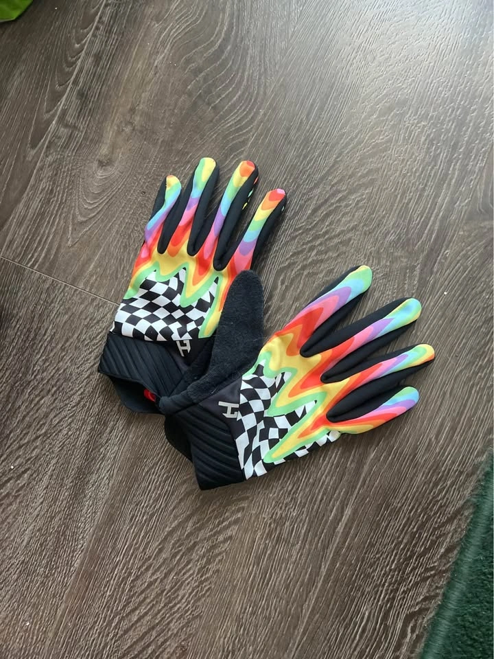 Handup Mountain Bike / BMX Gloves – Rainbow Drip & Checkered "Yi - photo 2