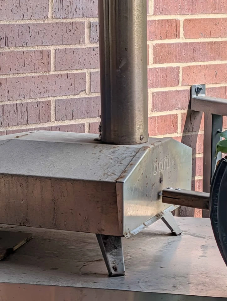 Pellet wood burning ooni 3 pizza oven - photo 2