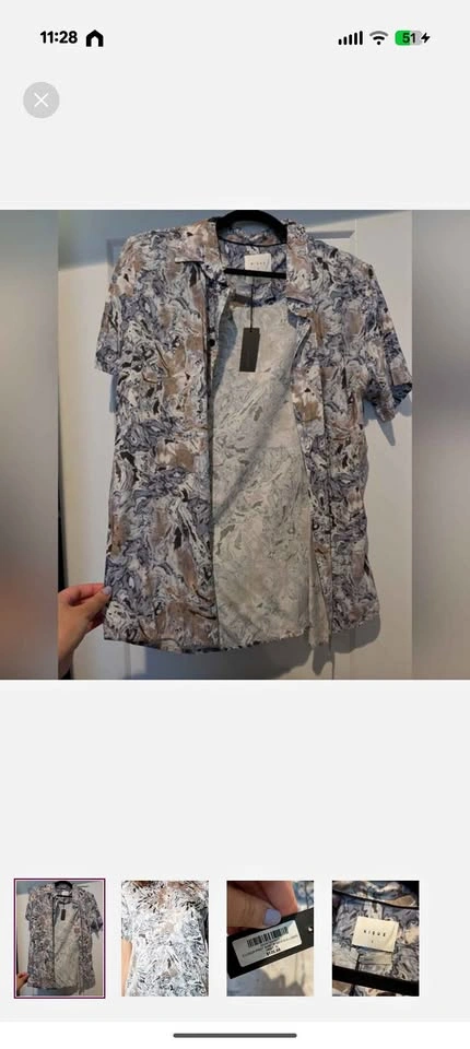 Nique Illusion Print Short Sleeve Men's Button Up Shirt