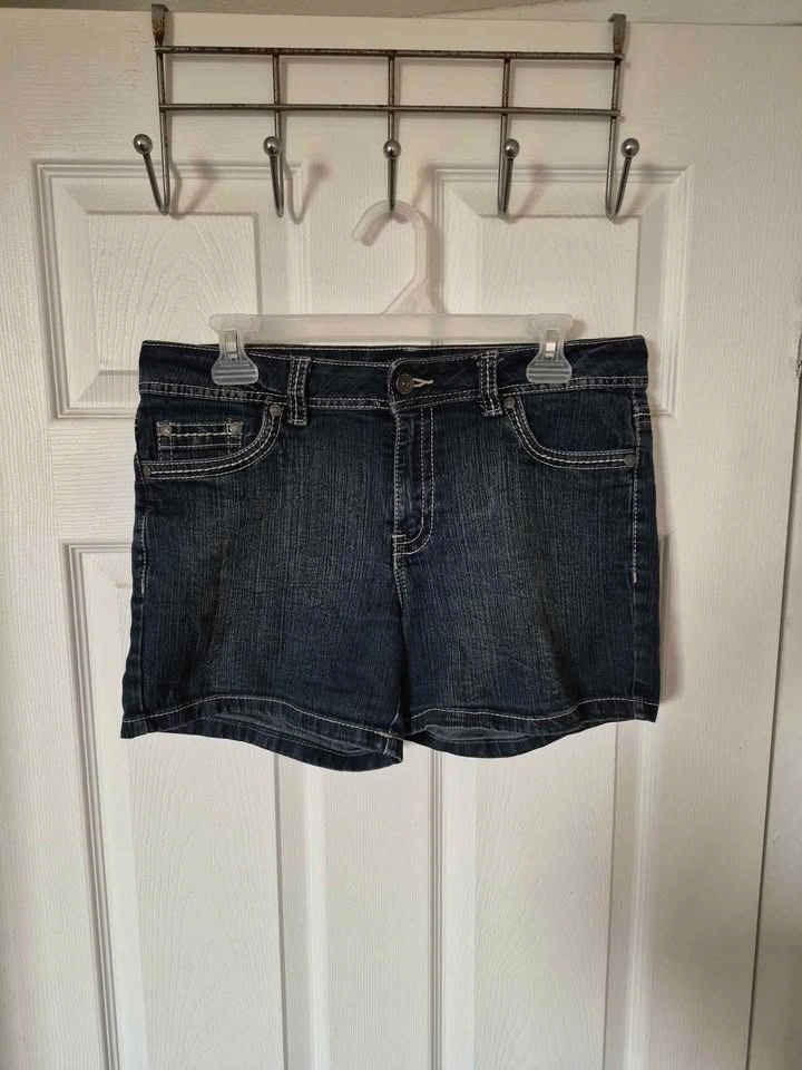 Women's Shorts - photo 4