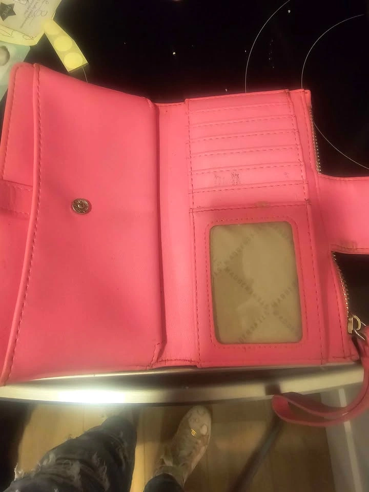 Pink Steve Madden wallet - photo 3