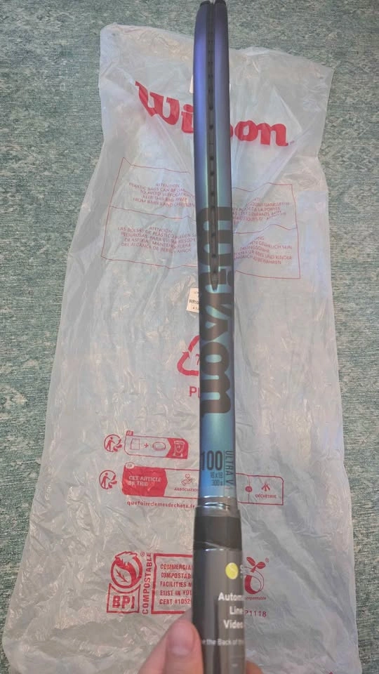 New Wilson Ultra 100 V4 Tennis Racquet - photo 5