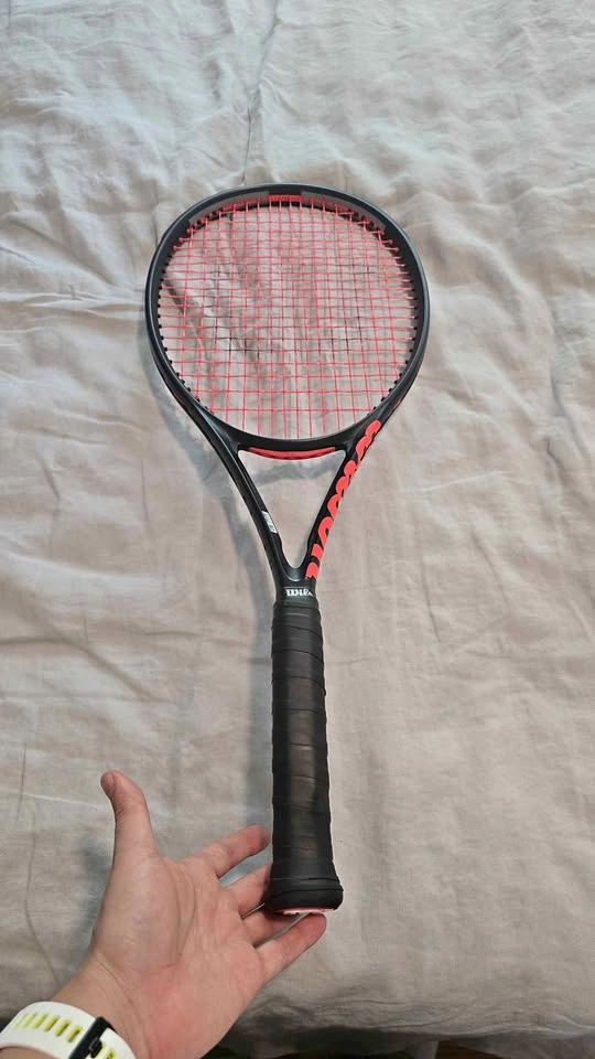 Wilson Clash 100 Pro V3 Tennis Racquet 🎾