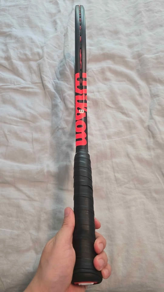 Wilson Clash 100 Pro V3 Tennis Racquet 🎾 - photo 3