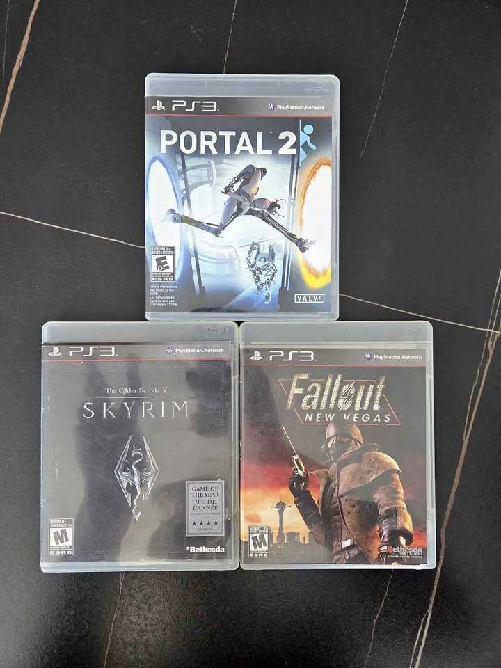 PS3 Games - Fallout NV, Portal 2, Skyrim - Manuals & Map