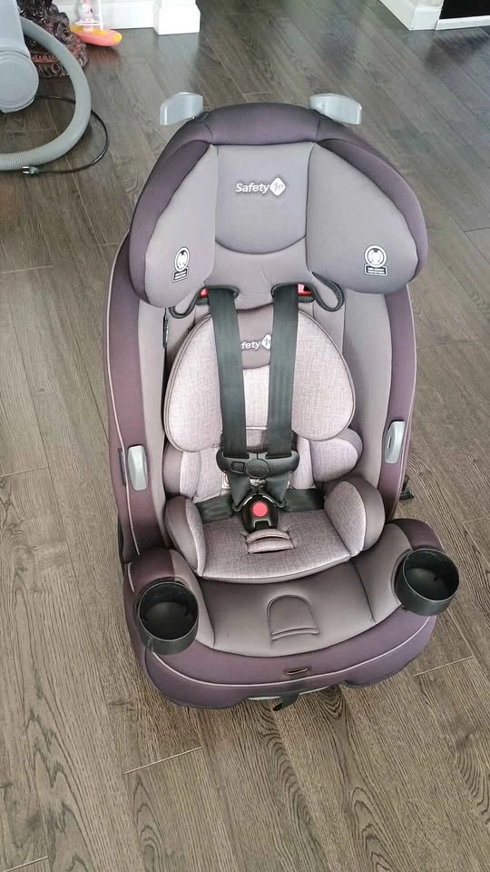 Safety 1st All-in-One Convertible Car Seat - photo 2