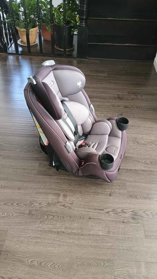 Safety 1st All-in-One Convertible Car Seat - photo 4