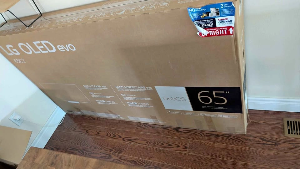 TV Moving Box - 65" TV - LG OLED evo 65C2